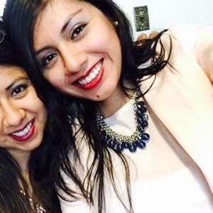 Meet your Posher, Luz